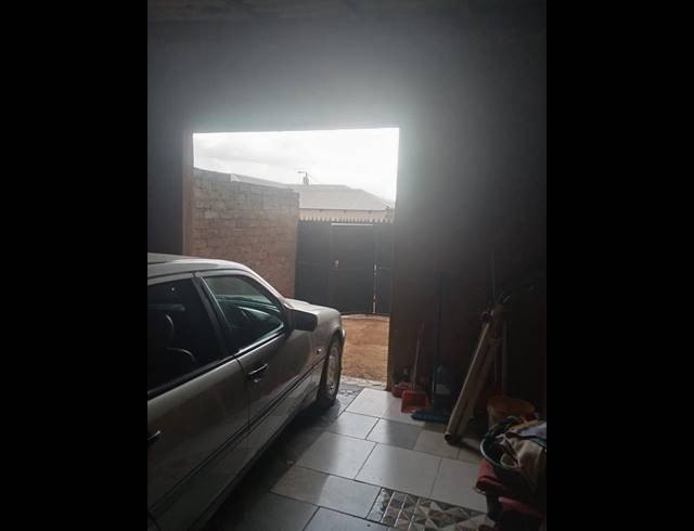 2 BEDROOM HOUSE FOR SALE IN NELLMAPIUS EXT 4